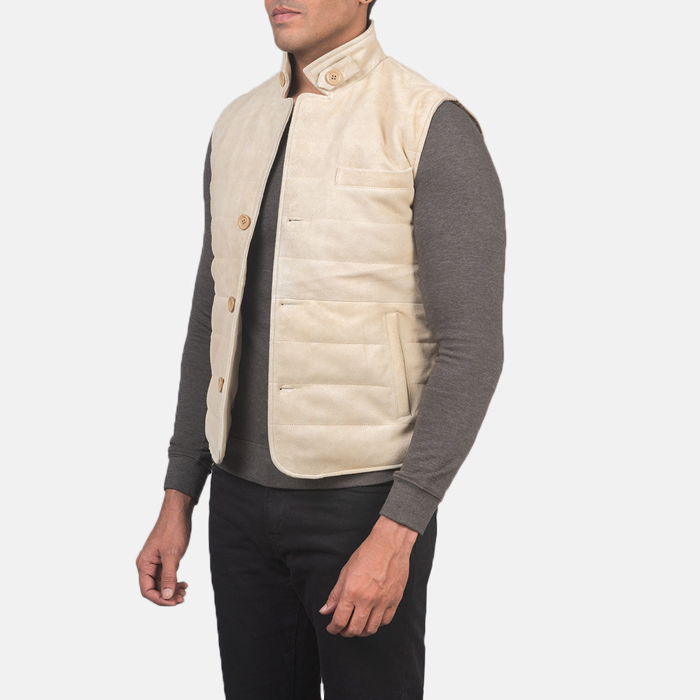 Off-White Goatskin Suede Leather Vest - Vista trasera con ajuste entallado en hombros y bajo impecable