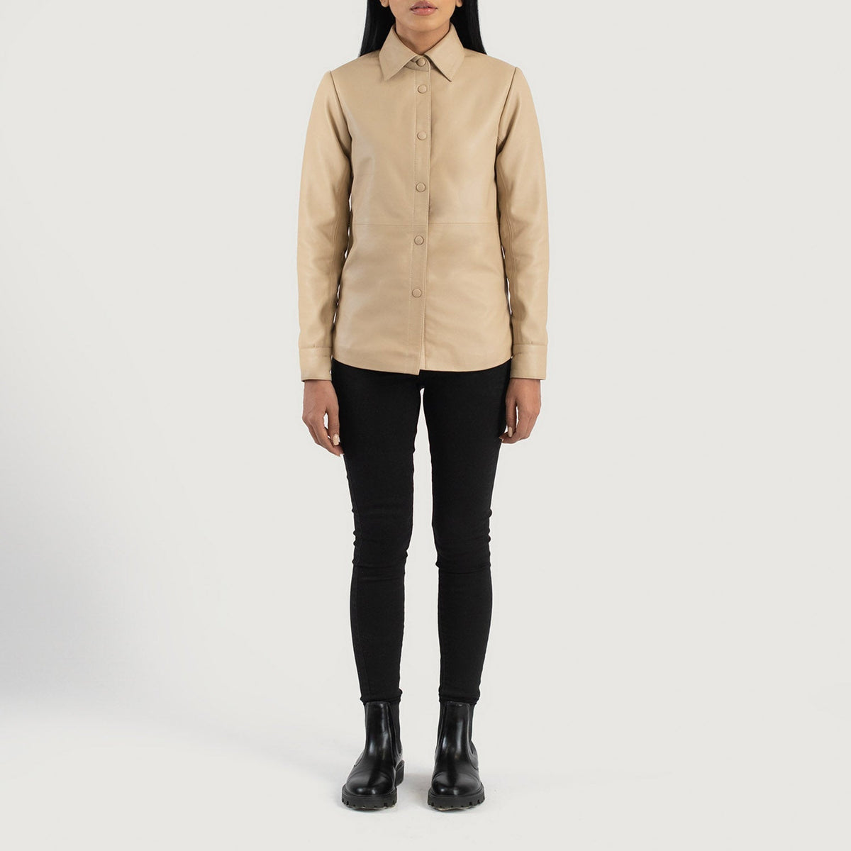 Women's Zenith Beige Leather Shirt Jacket - Vista de perfil lateral con corte ergonómico de manga